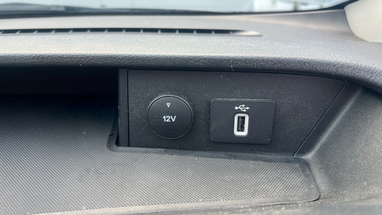 Ford Transit Custom 280 L1 Diesel Fwd 2.0 EcoBlue 130ps Low Roof Limited Van